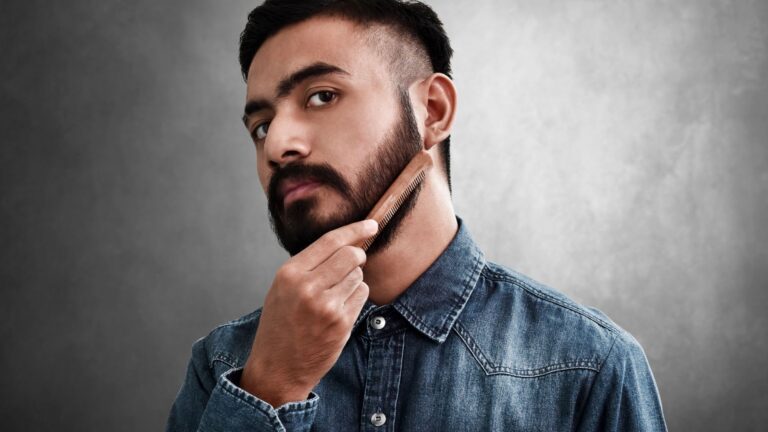 Jak dbać o krótką brodę? Krótki zarost w pigułce.